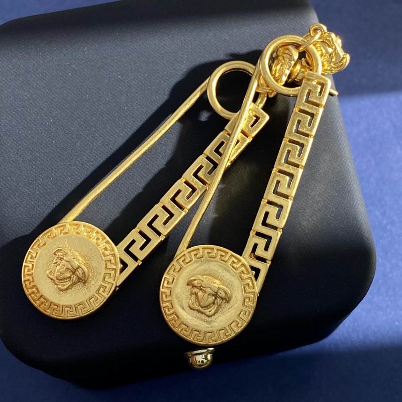Versace earring 01yxh87